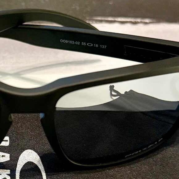 OO9102 Oakley Holbrook Chrome Iridium Prizm Polarized Sunglasses - Picture 3 of 10